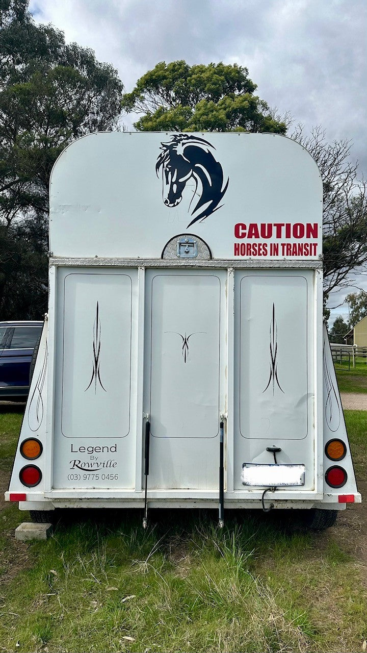 Horse head decal on horse float mega sticker store caution horse stickers