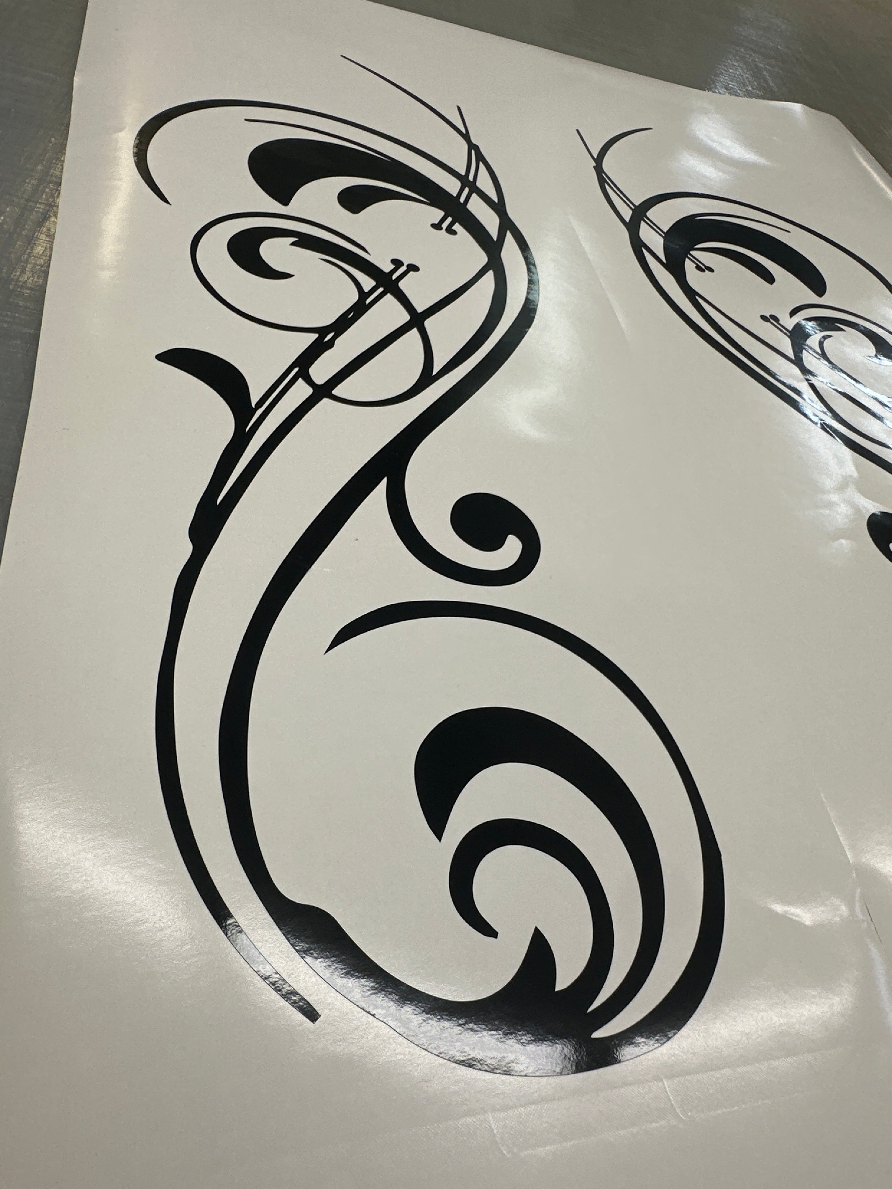 500mm Pinstripe Scroll decorative swirl sticker set Truck & Horse Float ute vinyl