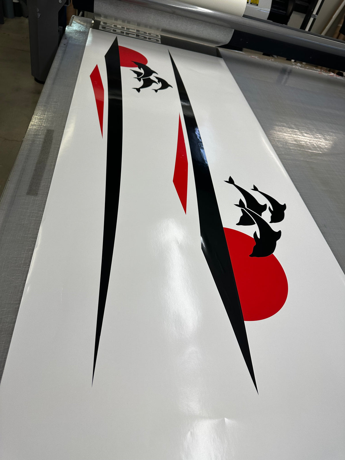 Dolphin Boat and Caravan Stripe Decal, Gloss Weatherproof Vehicle Graphic for RV, Motorhome or Van Renovation, Custom Colours Available